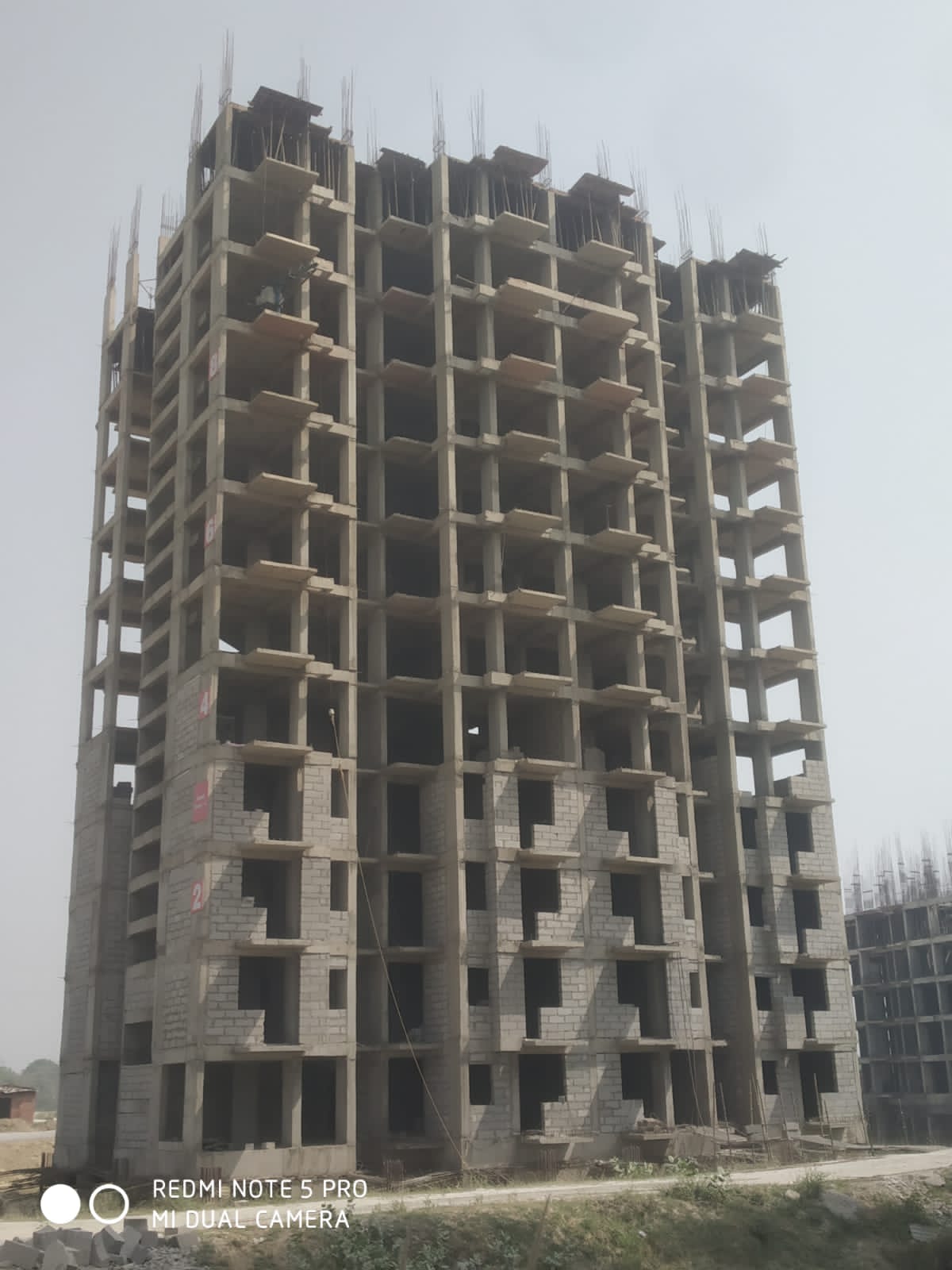 Flats with excellent amenities in a township on Kanpur road